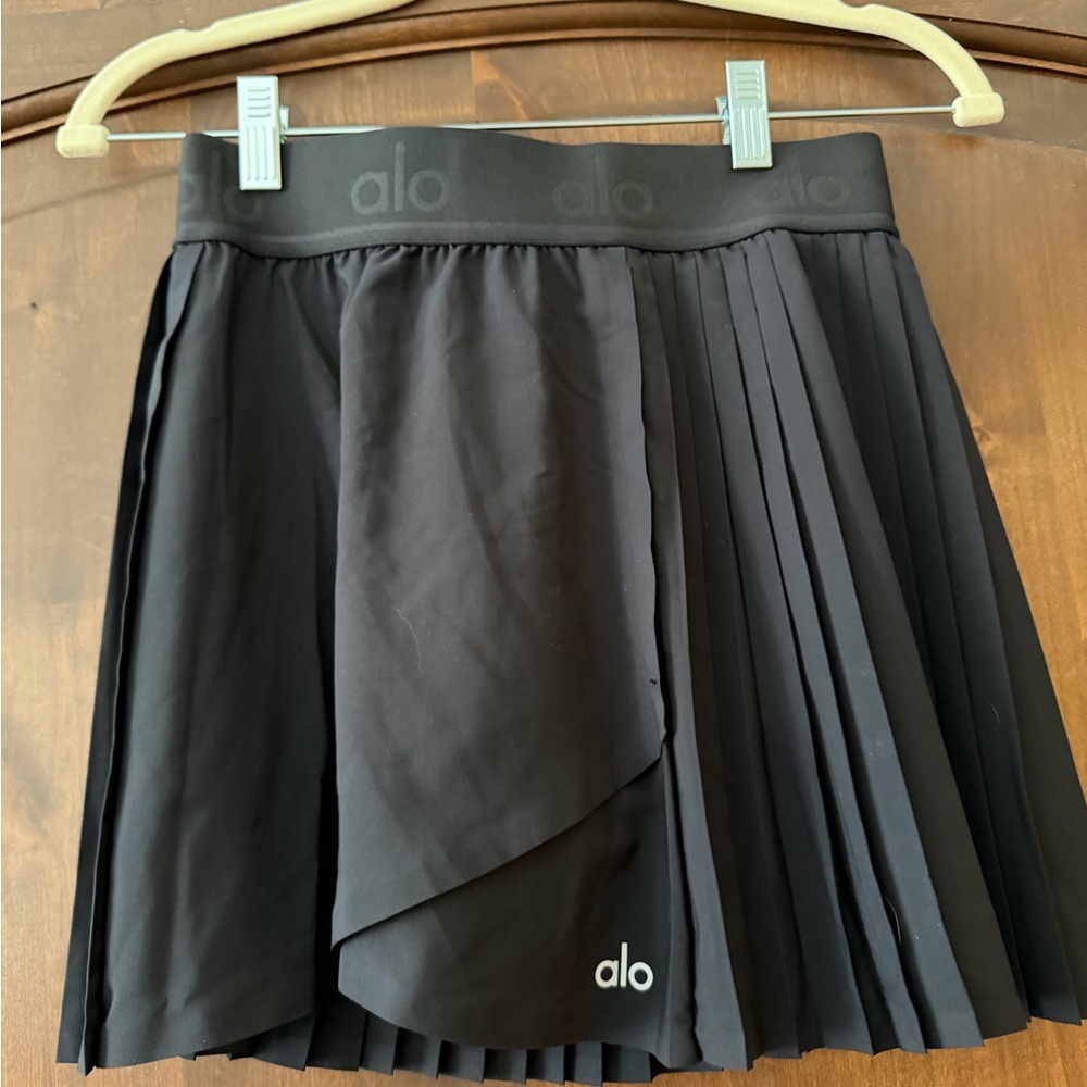 ALO ACES tennis skirt. Black Pleated Skirt with Layered Front